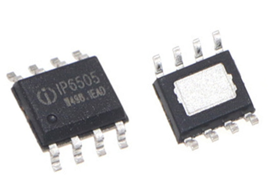车充方案英集芯IP6505芯片实拍图片