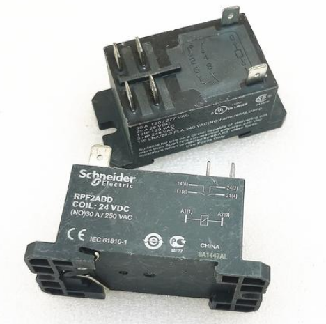 施耐德继电器24vdc实拍图片