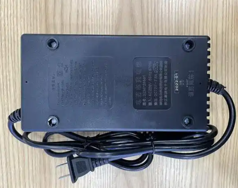 60v120v车充电源