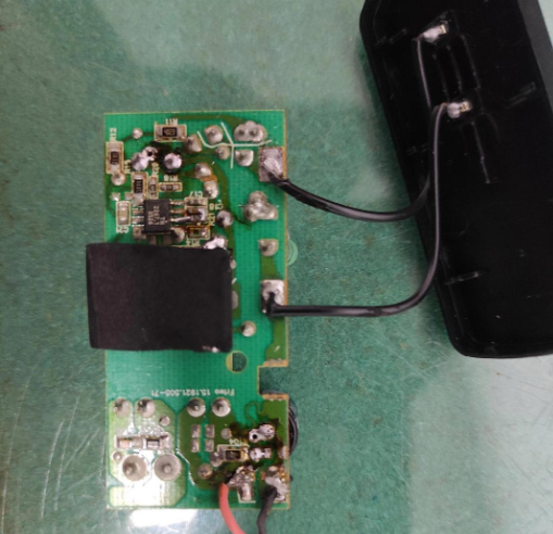 12v1a降压到5v是多少a