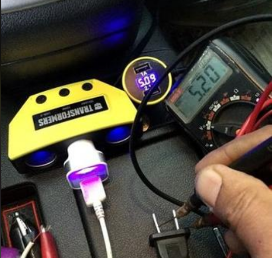 车充12v电压显示多少才正常 车充12v电压显示多少才正常