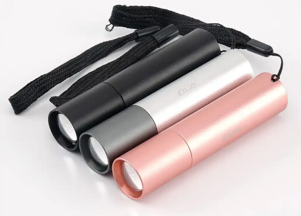 led手电筒小型便携可充电 led手电筒小型便携可充电